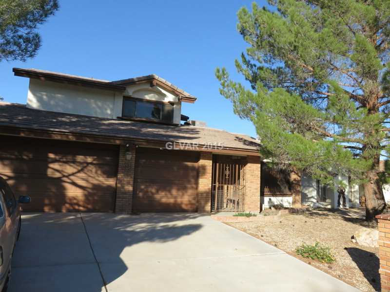 4605 East Balfour Drive Property Photo 1