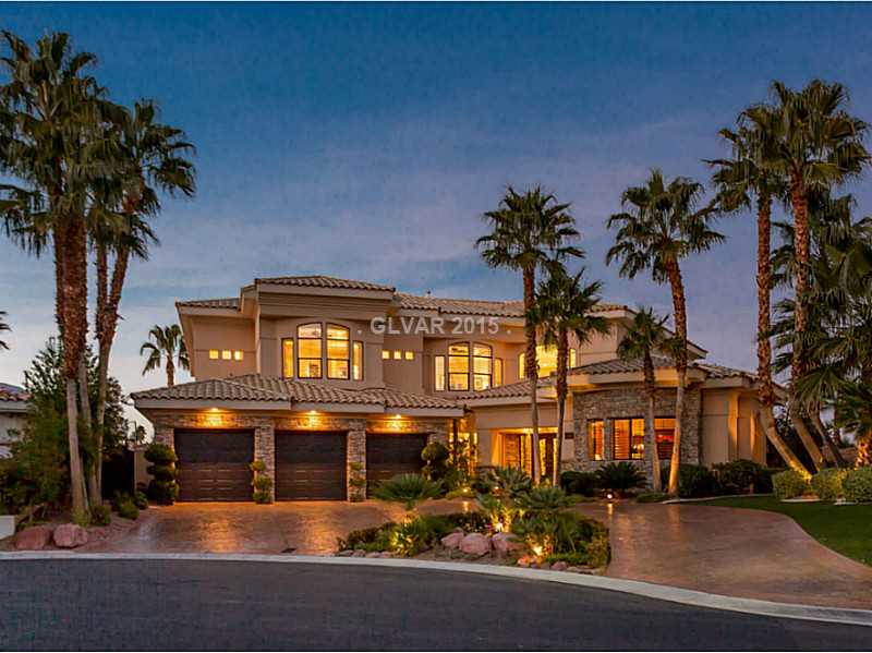 8628 Titleist Circle Property Photo 1