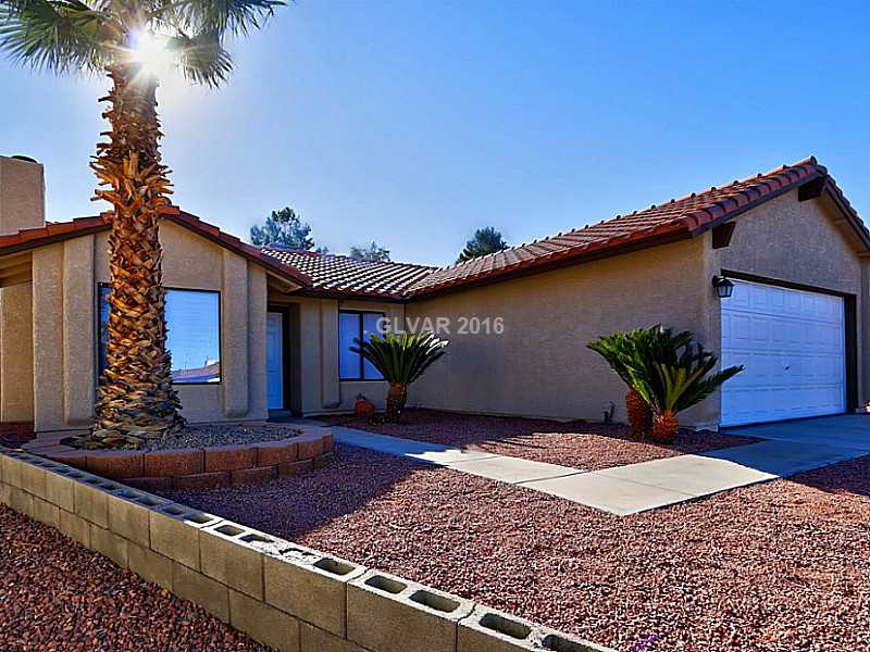 140 Lido Circle Property Photo 1