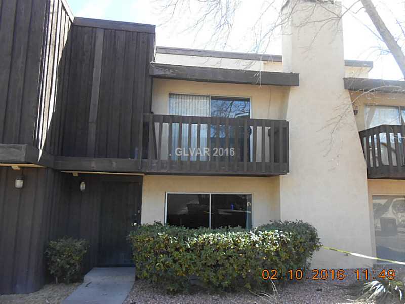 670 Rolling Green Drive Property Photo 1
