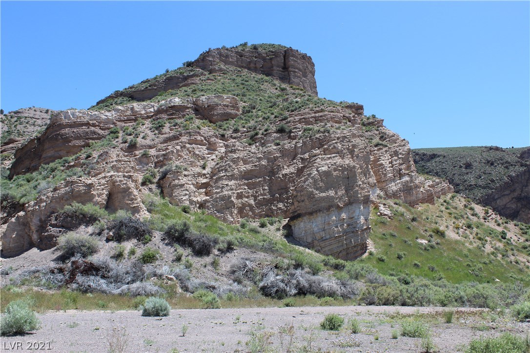 Rainbow Canyon - Clover Street Property Photo 13