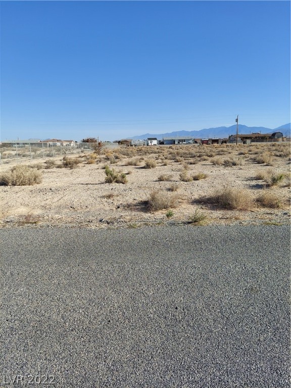 2450 Traci Street Property Photo