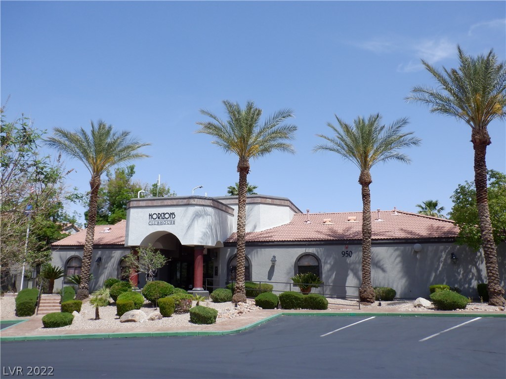 2390641 Property Photo 3