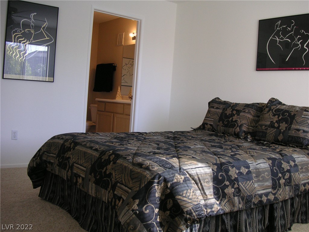 2390641 Property Photo 9