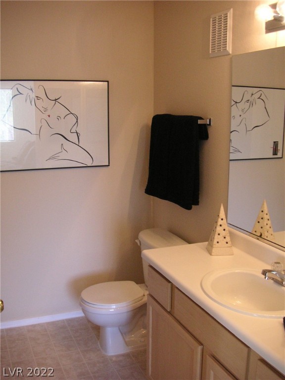 2390641 Property Photo 10