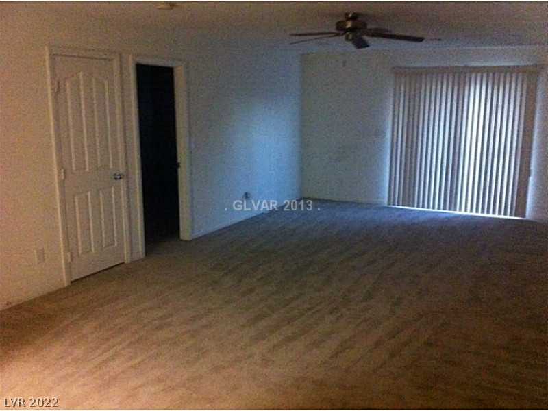 10160 Hollis Mountain Avenue Property Photo 7