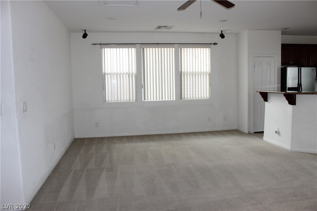 10160 Hollis Mountain Avenue Property Photo 10