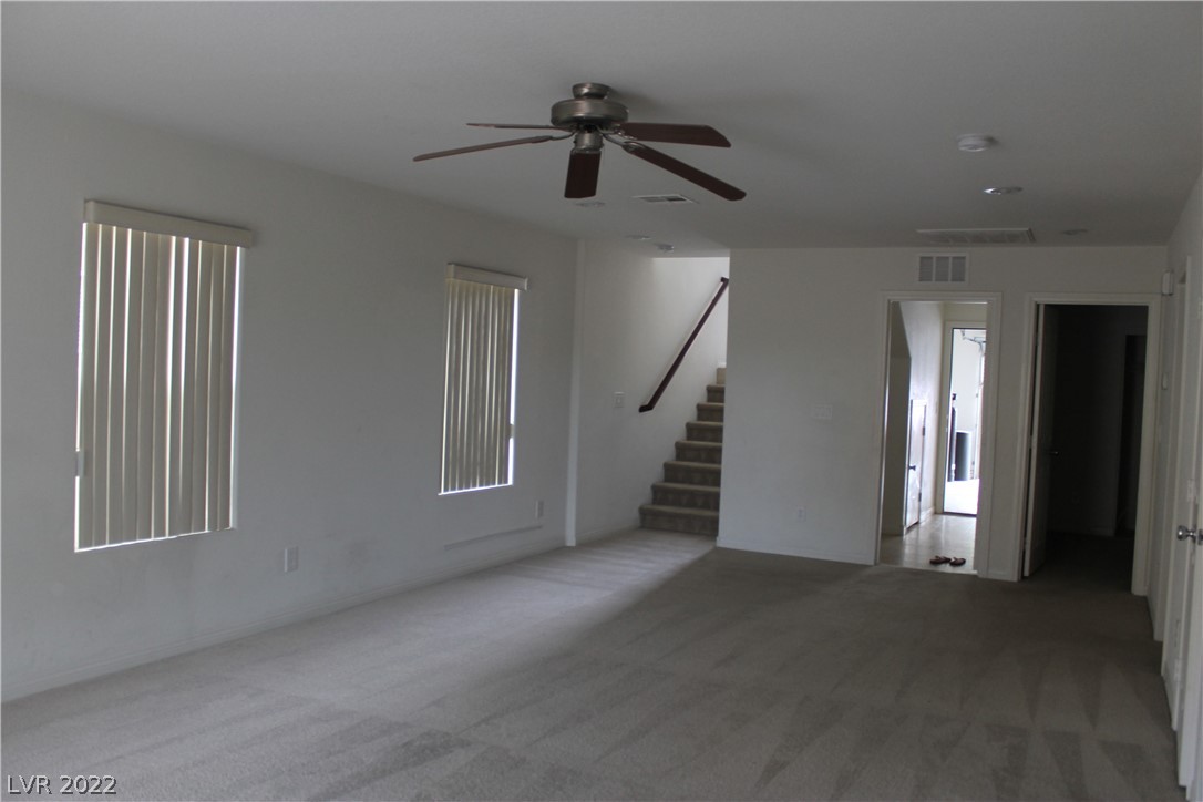 10160 Hollis Mountain Avenue Property Photo 15