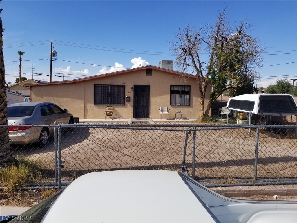 1030 West Lake Mead Boulevard Property Photo 2