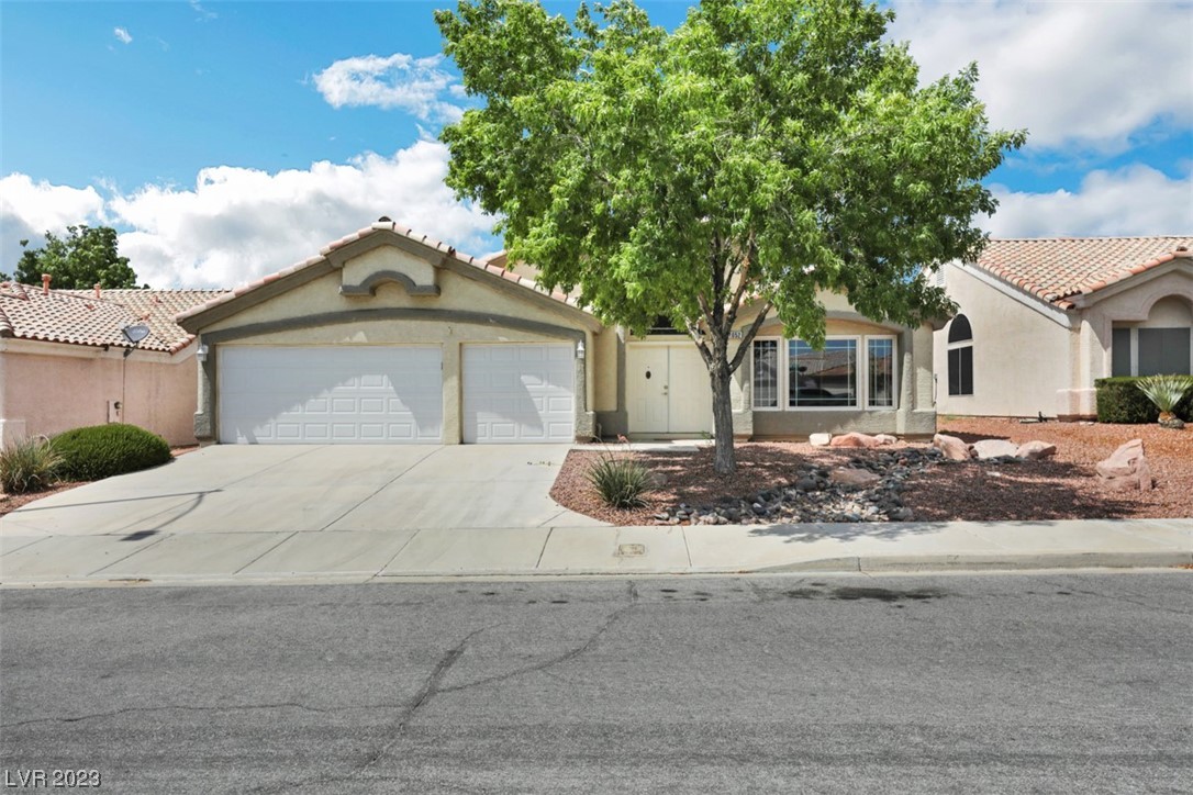 1052 Atticus Avenue Property Photo 1