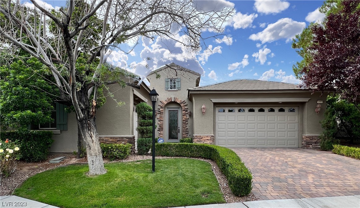 10455 Garden Light Drive Property Photo 1