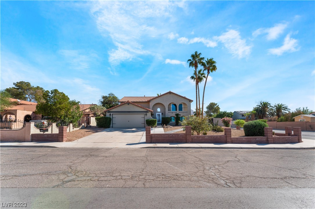 740 Santree Circle Property Photo 1