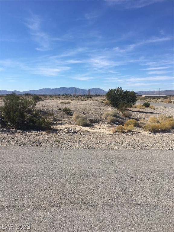 620 North Humahuaca Street Property Photo 2