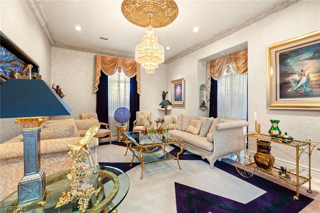 2200 Purple Majesty Court Property Photo 17