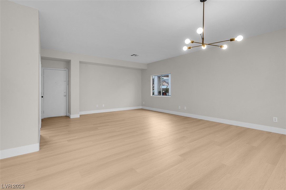 8916 Wolf Dancer Avenue Property Photo 17
