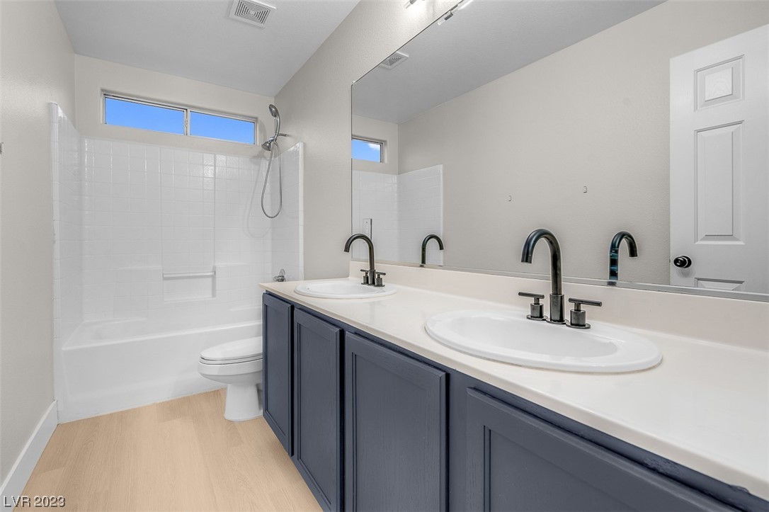 8916 Wolf Dancer Avenue Property Photo 44