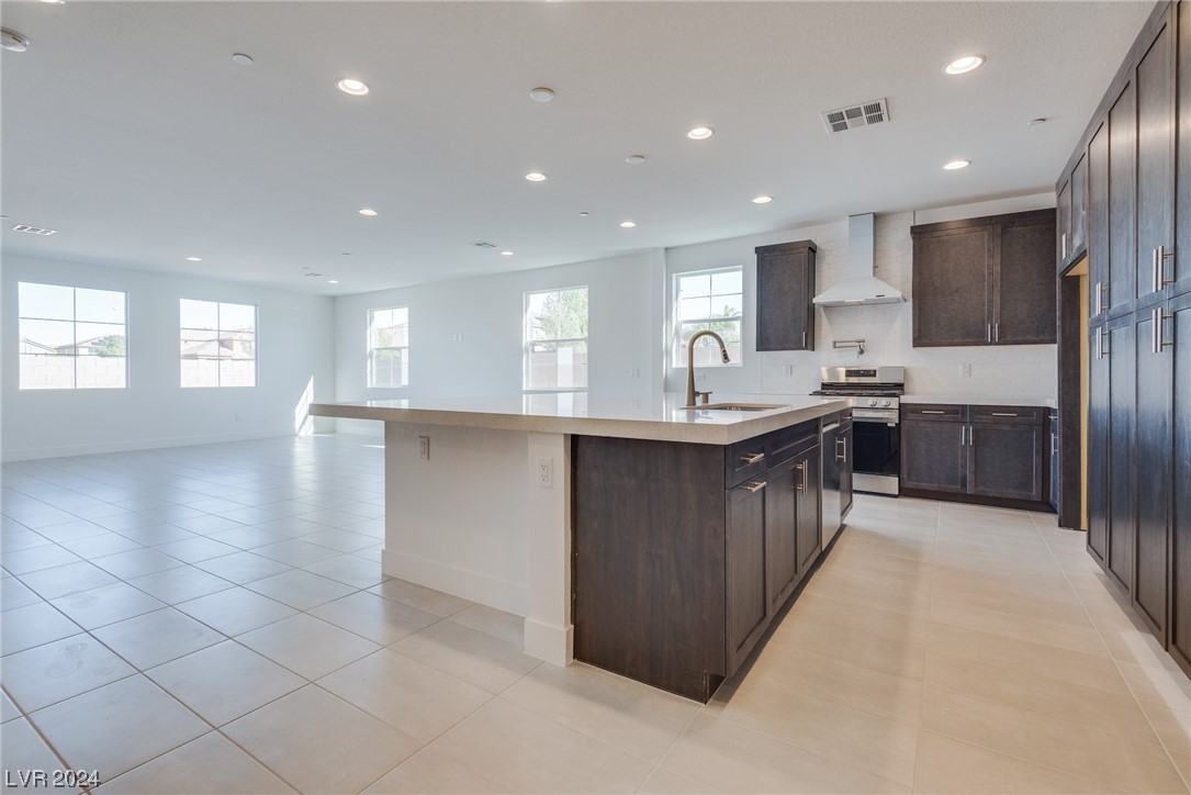 1016 Zurich Avenue Property Photo 17