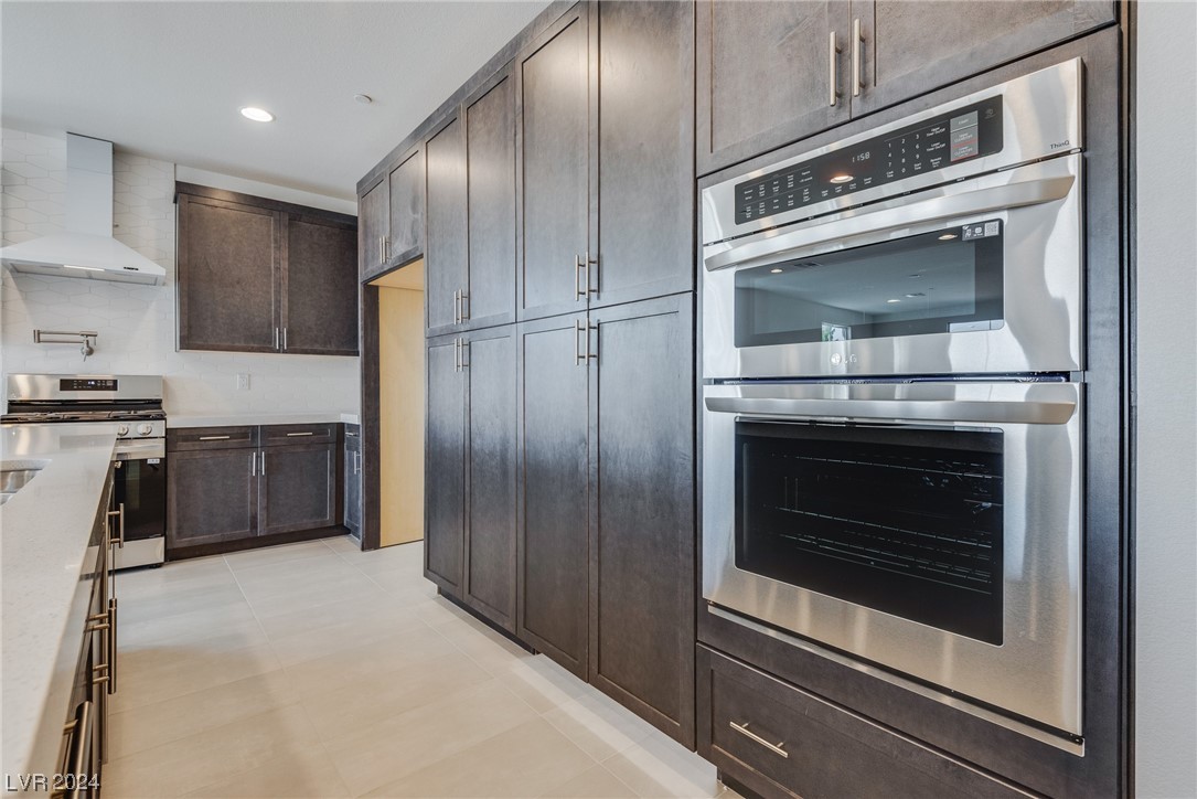 1016 Zurich Avenue Property Photo 18