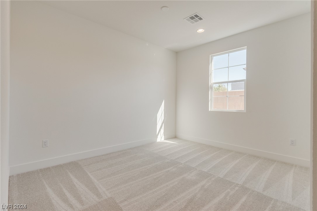 1016 Zurich Avenue Property Photo 35