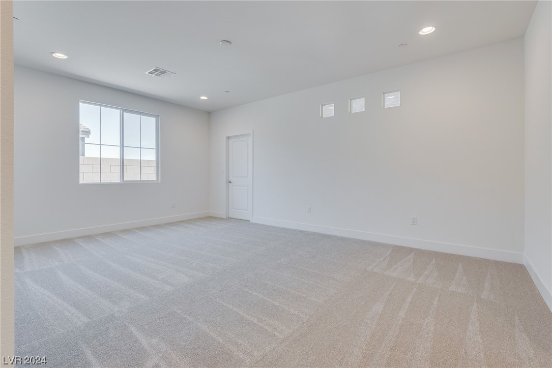 1016 Zurich Avenue Property Photo 44