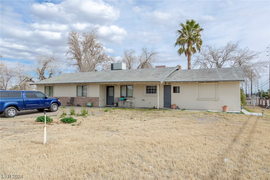 3910 East Russell Road Property Photo 25