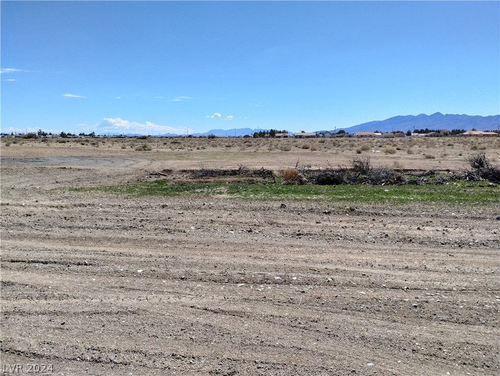 561 West Nevada Highway 372 Property Photo 1