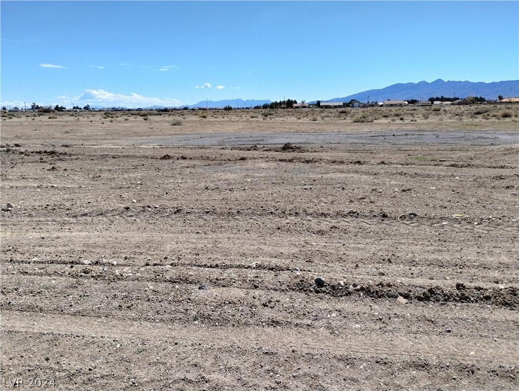 541 West Nevada Highway 372 Property Photo 1