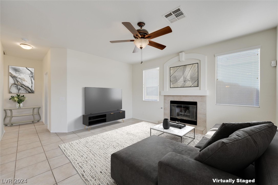 2570 Swans Chance Avenue Property Photo 4