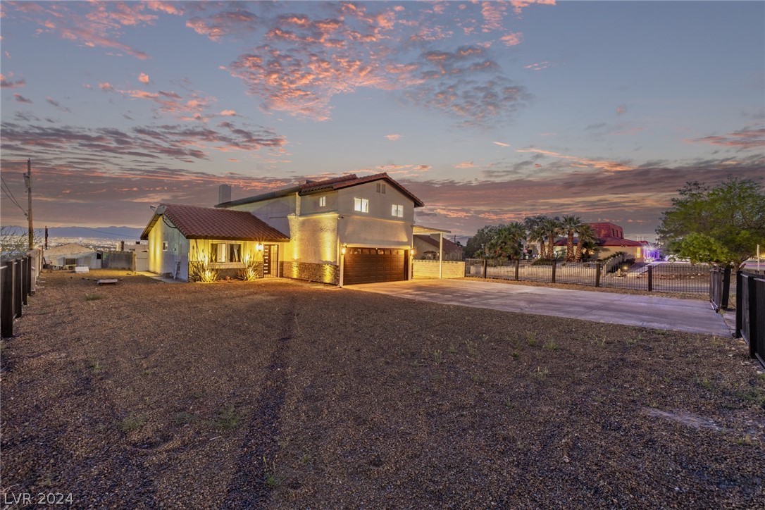 445 Sari Drive Property Photo 4