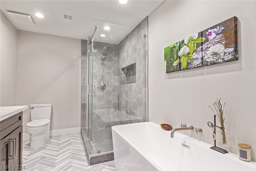 445 Sari Drive Property Photo 25