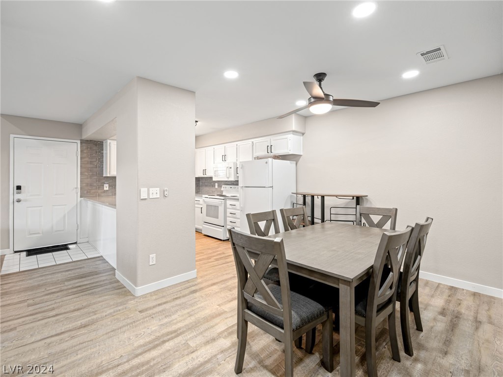 2725 South Nellis Boulevard 2146 Property Photo 12