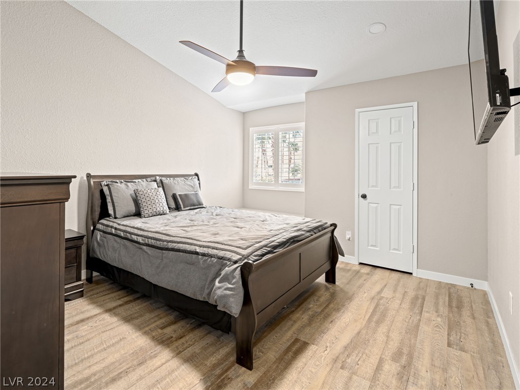 2725 South Nellis Boulevard 2146 Property Photo 18