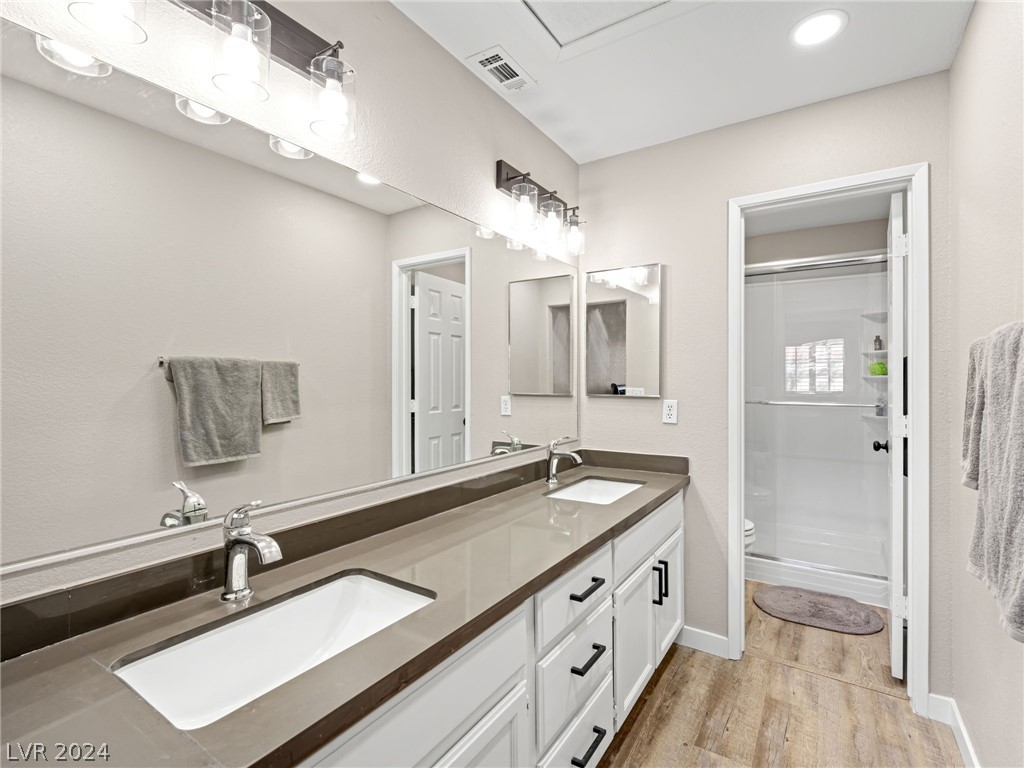 2725 South Nellis Boulevard 2146 Property Photo 21