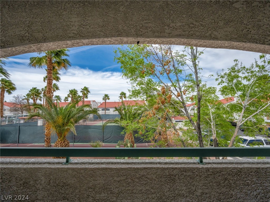 2725 South Nellis Boulevard 2146 Property Photo 23