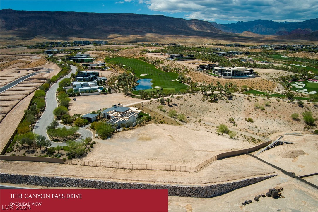11118 Canyon Pass Drive Property Photo 3