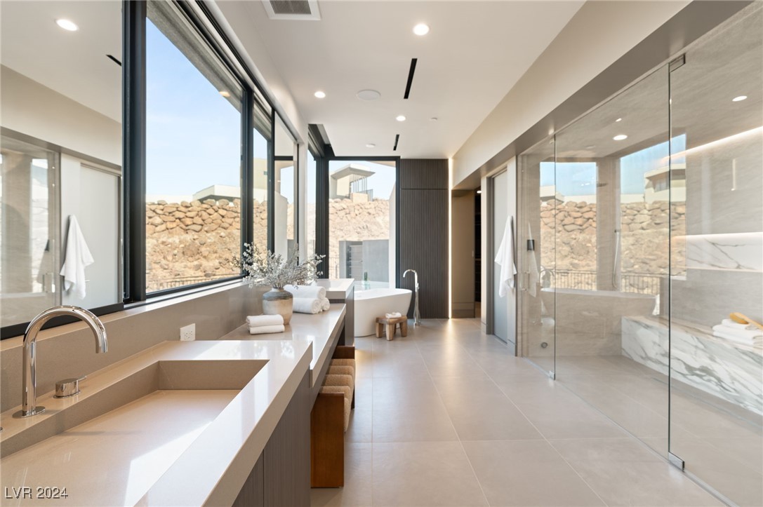 4 Horseshoe Rock Court Property Photo 14