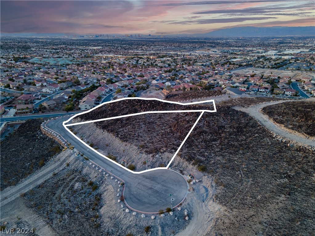 348 Unicorn Hills Drive Property Photo 3