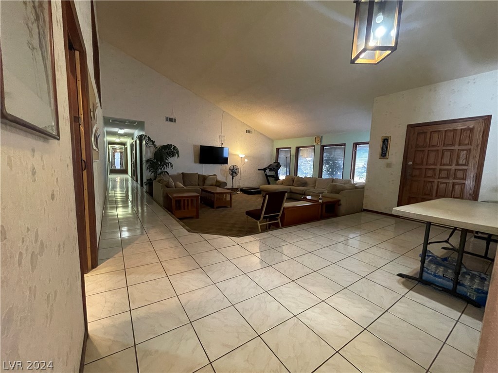 2625 Westwind Road Property Photo 21