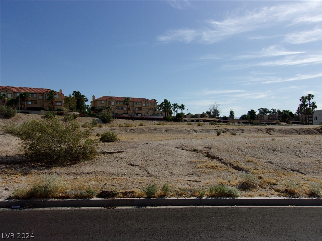 3644 Bayview Drive Property Photo 2