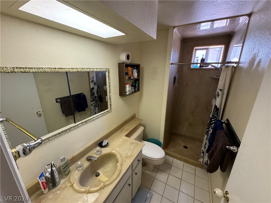 611 East Fairway Road Property Photo 29