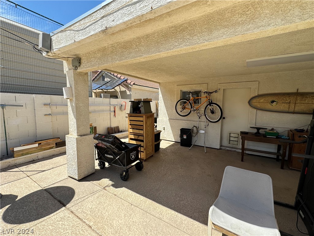 611 East Fairway Road Property Photo 30
