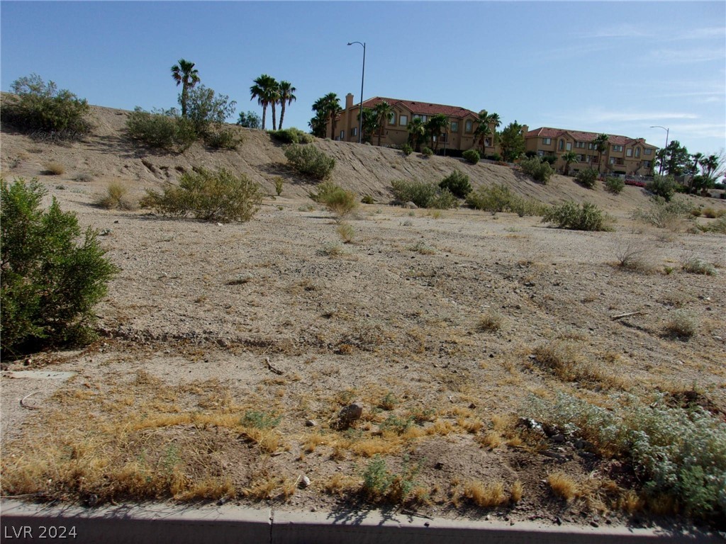 3624 Bayview Drive Property Photo 2