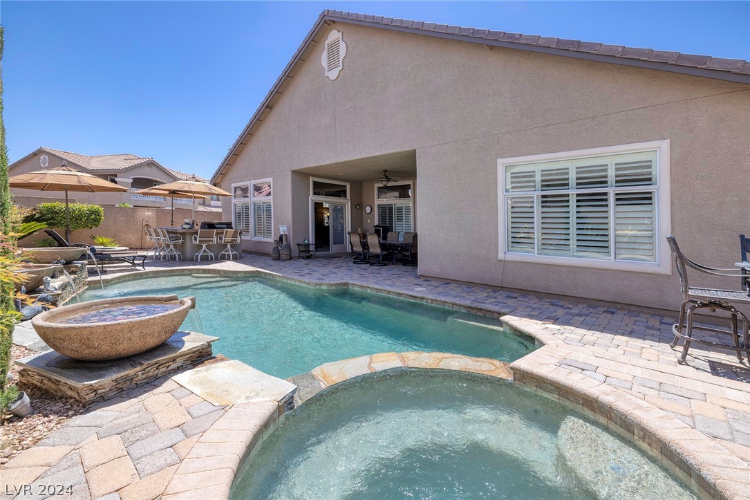 3808 Campanario Avenue Property Photo 1