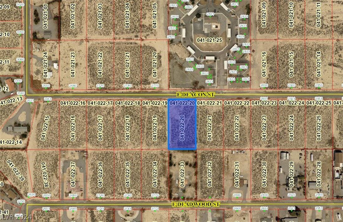 2801 East Deacon Street Property Photo 1