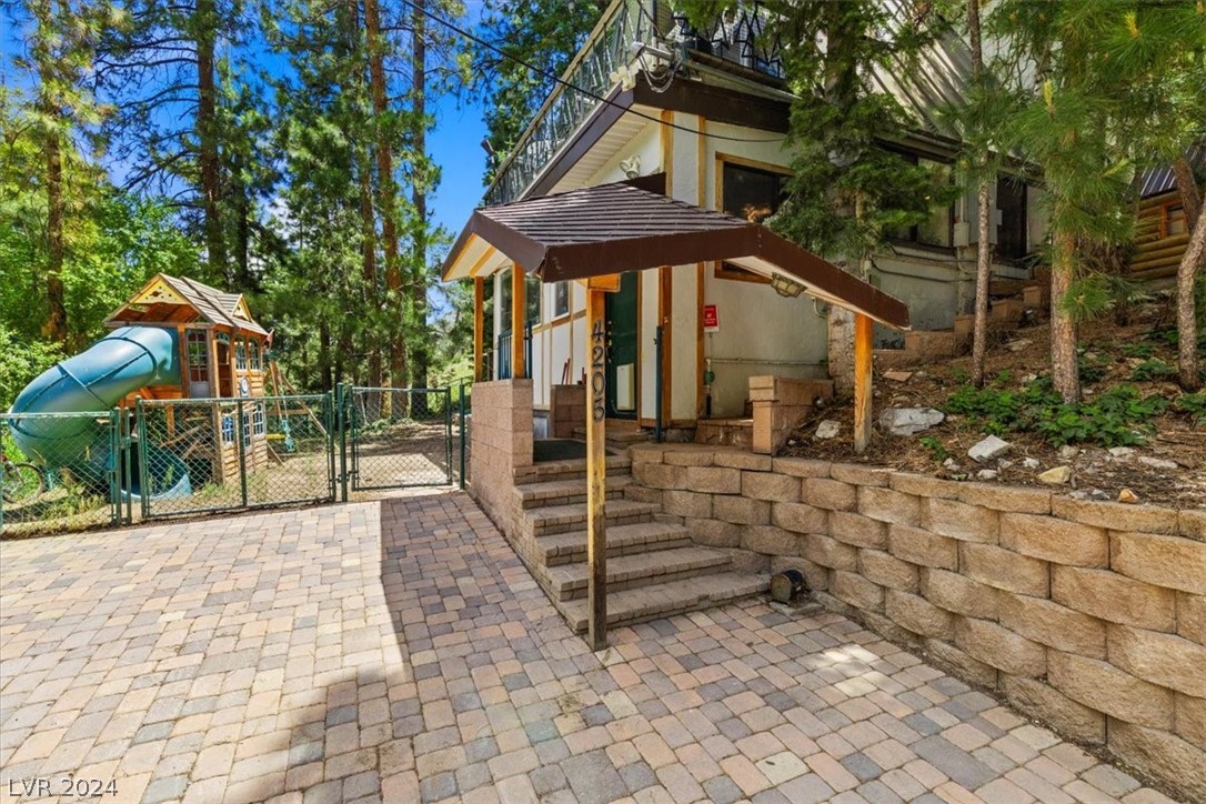 4205 Mont Blanc Way Property Photo 28