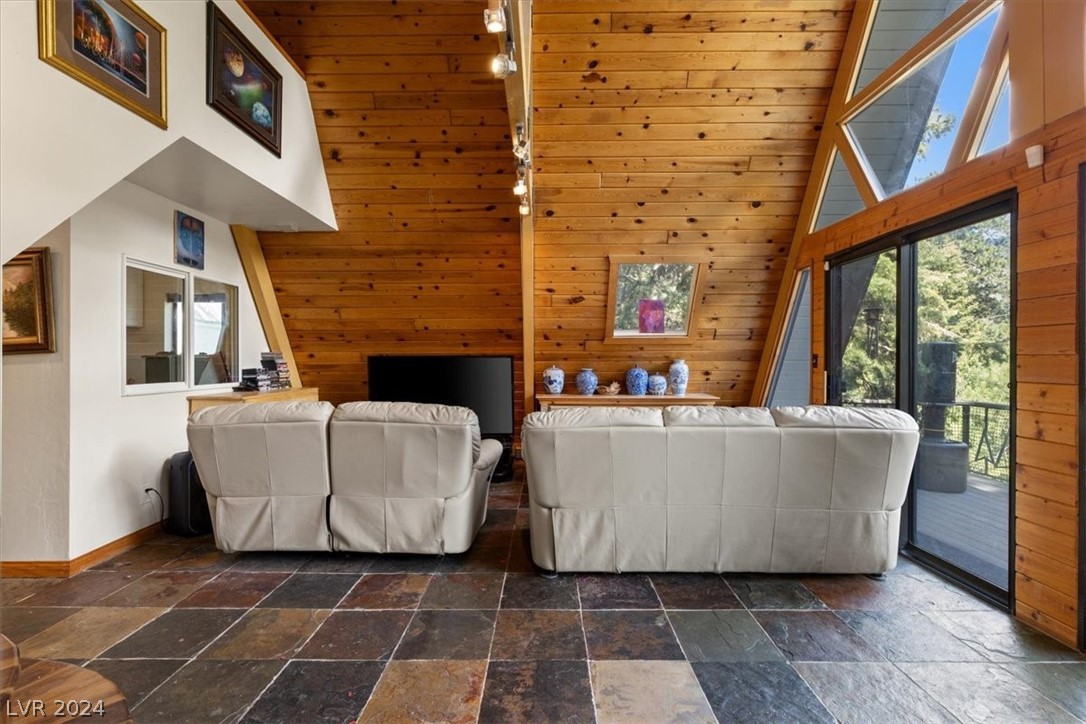 4205 Mont Blanc Way Property Photo 35