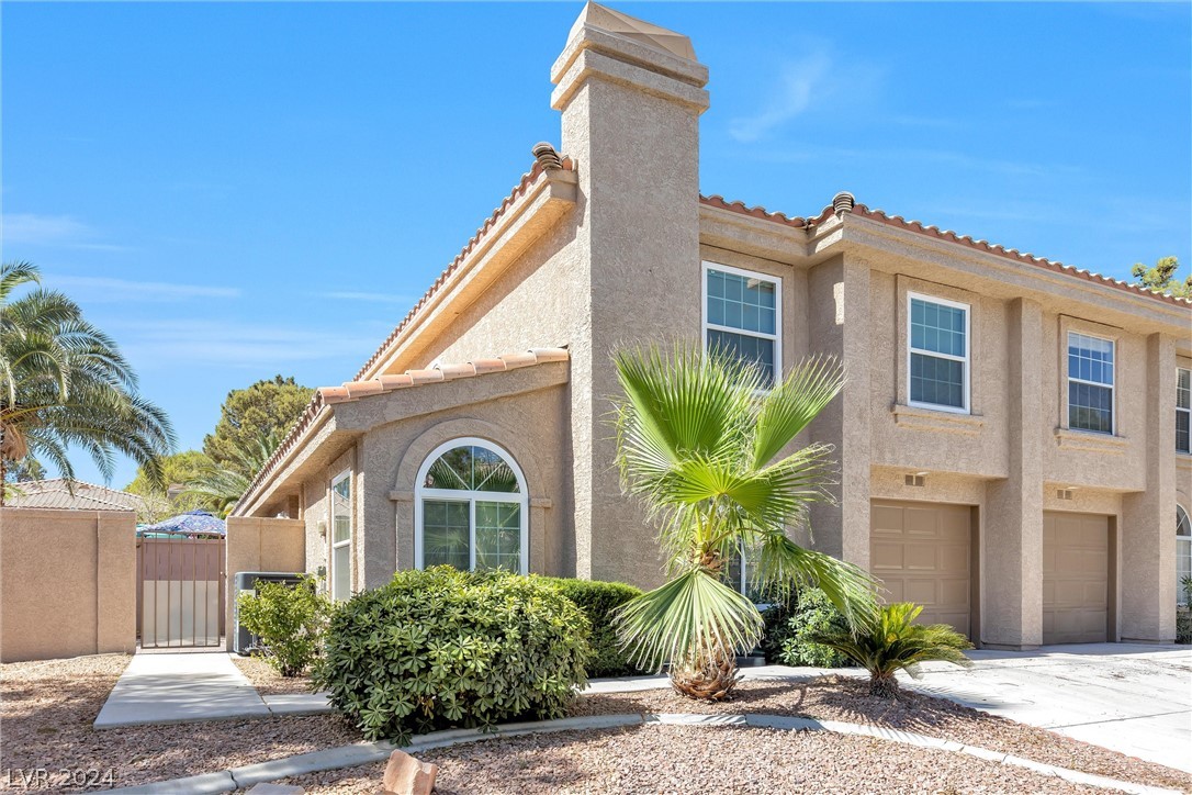 2827 Cool Water Drive Property Photo 1