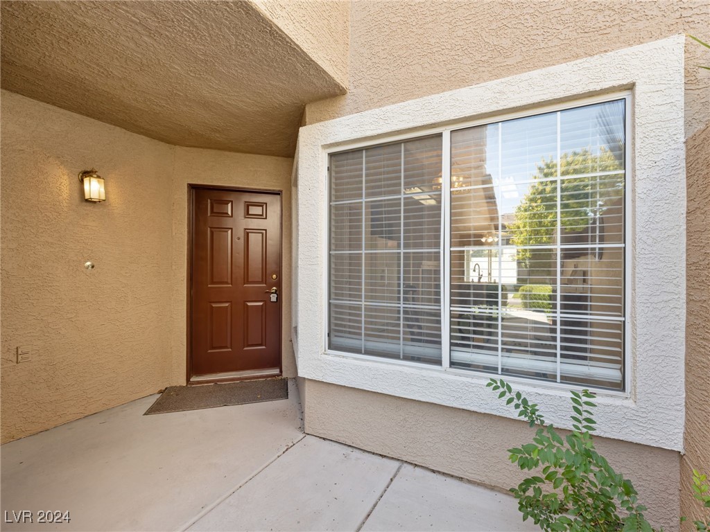 425 Blush Creek Place Property Photo 6