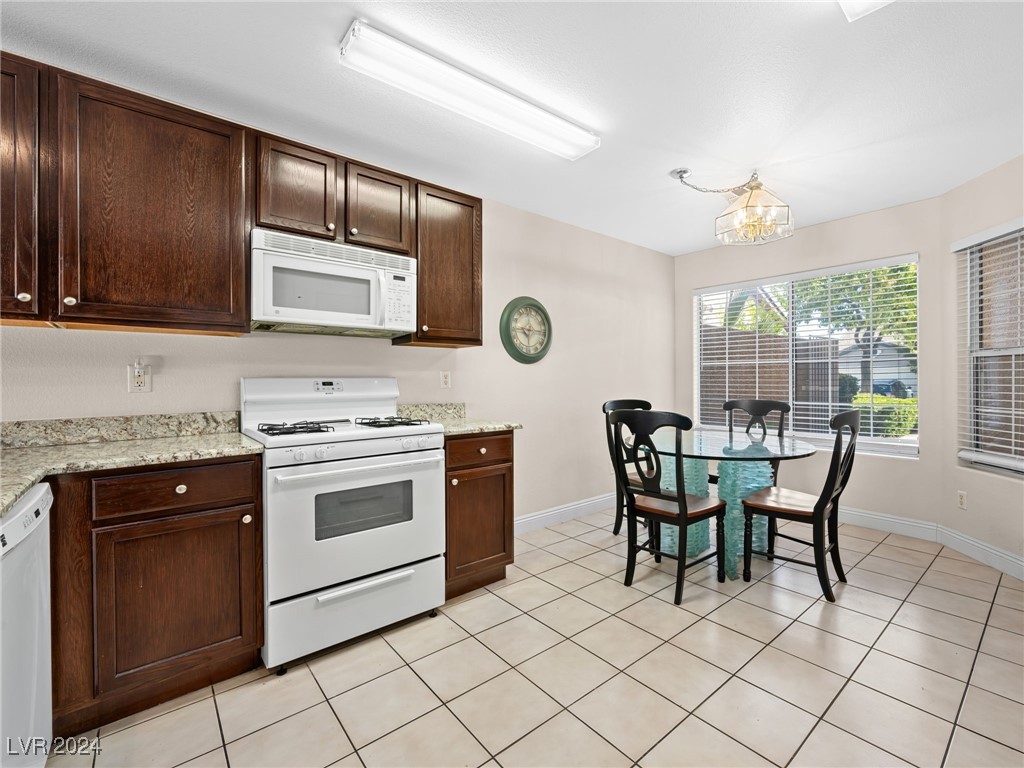 425 Blush Creek Place Property Photo 15