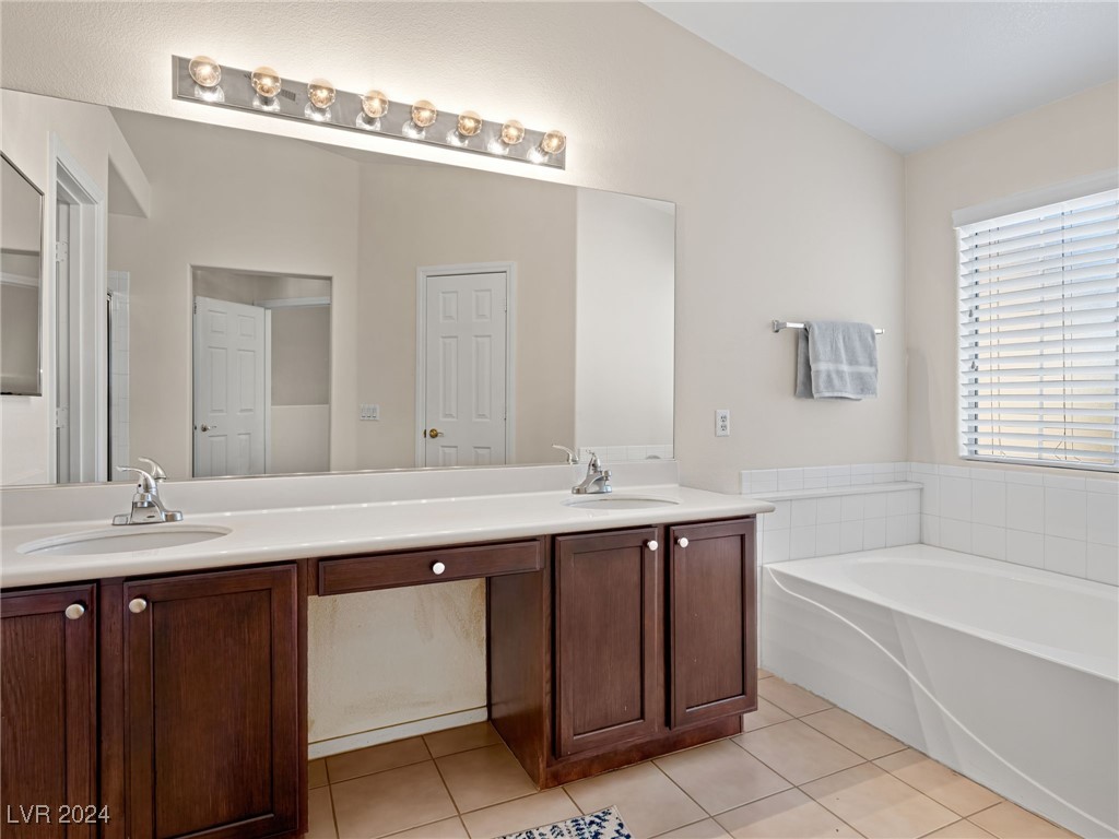 425 Blush Creek Place Property Photo 28